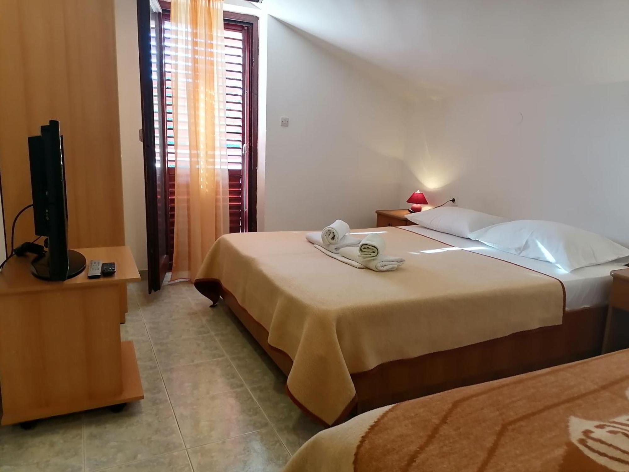 Mirjana F Apartaments باشْكا الغرفة الصورة