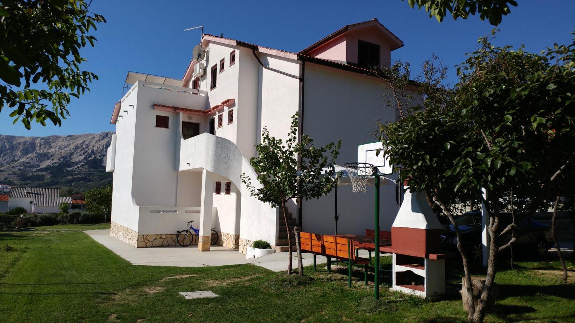 Mirjana F Apartaments باشْكا المظهر الخارجي الصورة