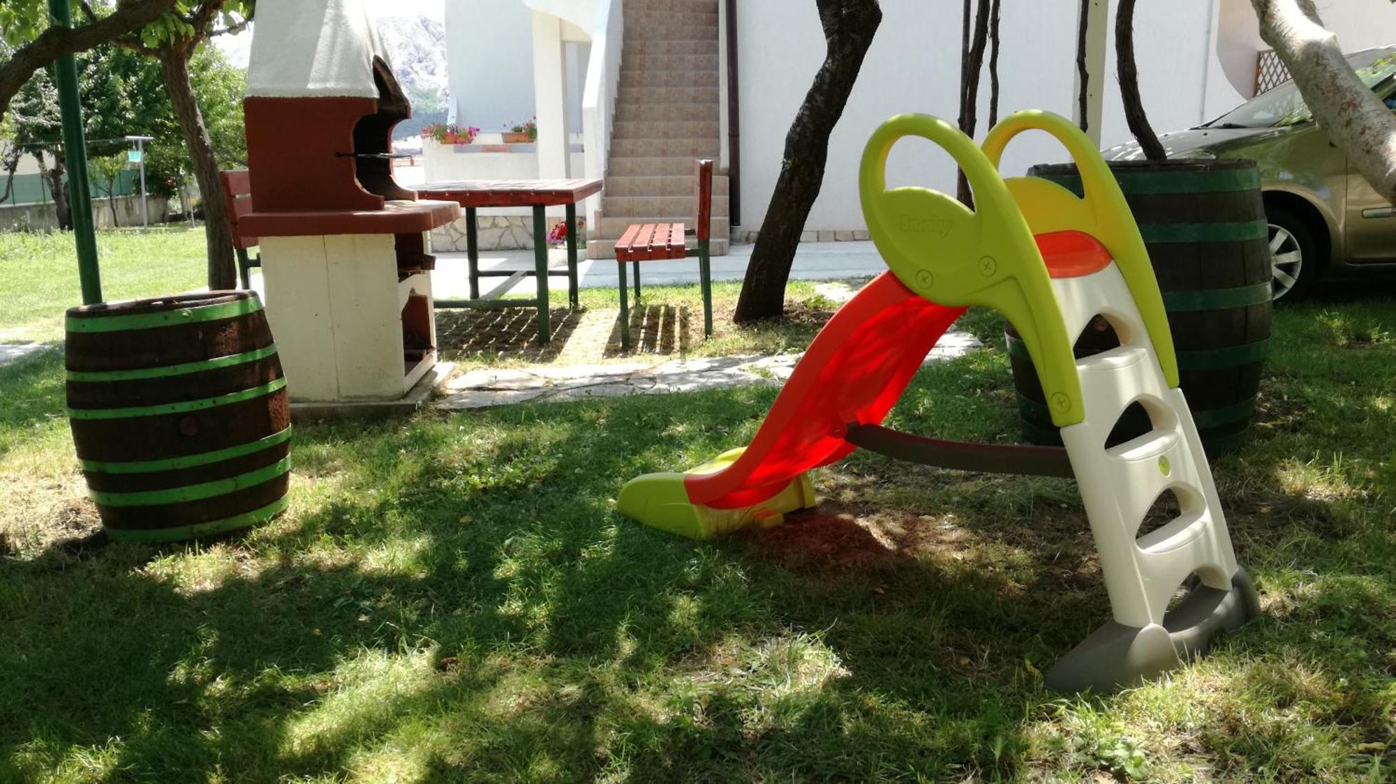Mirjana F Apartaments باشْكا المظهر الخارجي الصورة