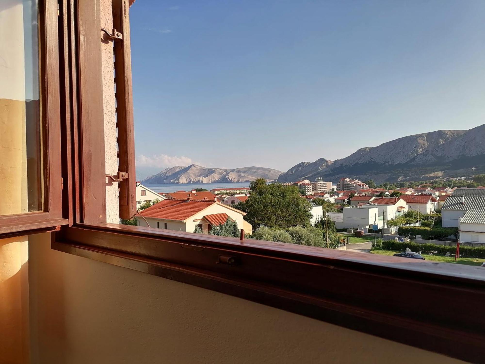 Mirjana F Apartaments باشْكا المظهر الخارجي الصورة